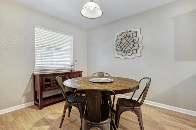 $243,900 | 605 Copper Court, Jarrell, TX 76537