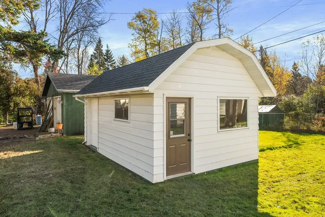 $390,000 | 4320 Oneida Street, Duluth, MN 55804