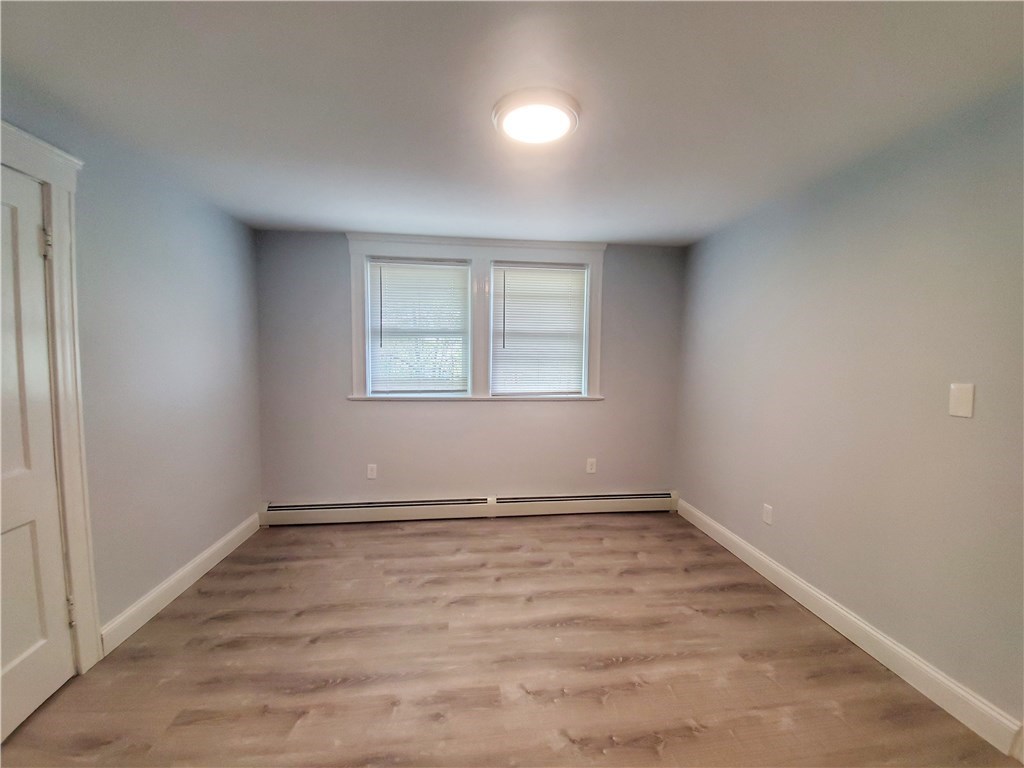 349 River Road Lincoln, RI 02865 - Photo 16 of 31