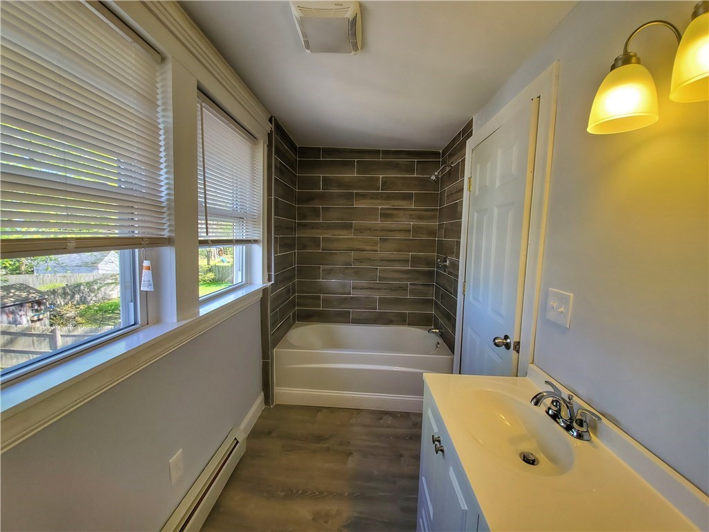 349 River Road Lincoln, RI 02865 - Photo 20 of 31