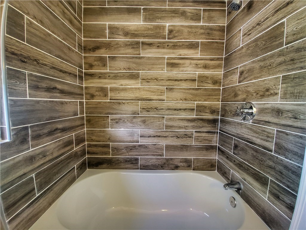 349 River Road Lincoln, RI 02865 - Photo 21 of 31