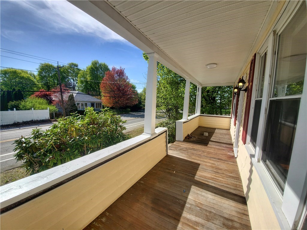 349 River Road Lincoln, RI 02865 - Photo 24 of 31