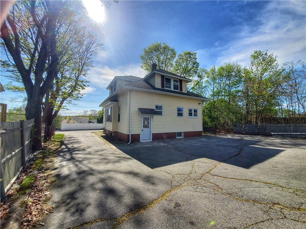 349 River Road Lincoln, RI 02865 - Photo 29 of 31