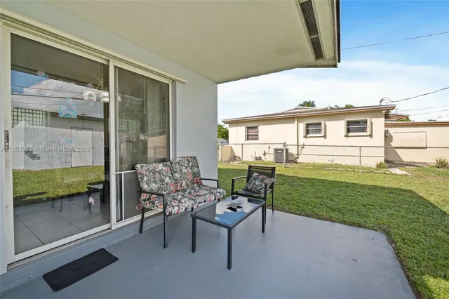 $479,000 | 321 North 69th Avenue, Hollywood, FL 33024