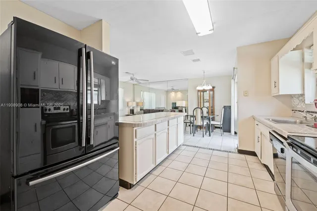 $479,000 | 321 North 69th Avenue, Hollywood, FL 33024