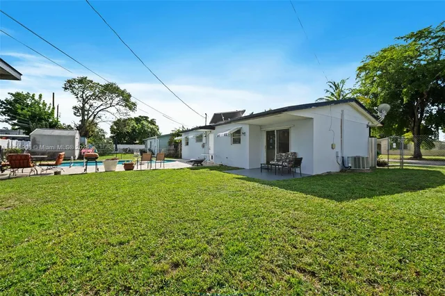 $479,000 | 321 North 69th Avenue, Hollywood, FL 33024