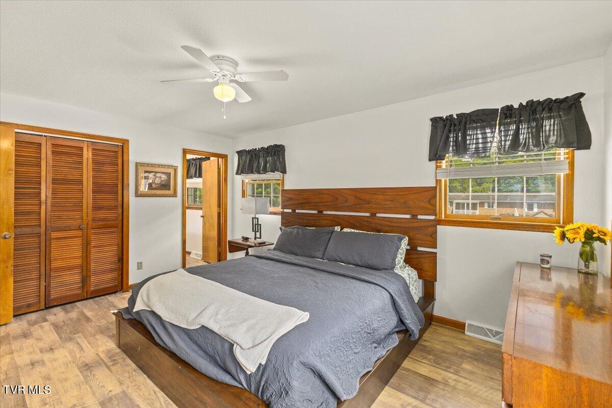 1012 South Gate Drive Elizabethton, TN 37643 - Photo 22 of 58 24-128A0865