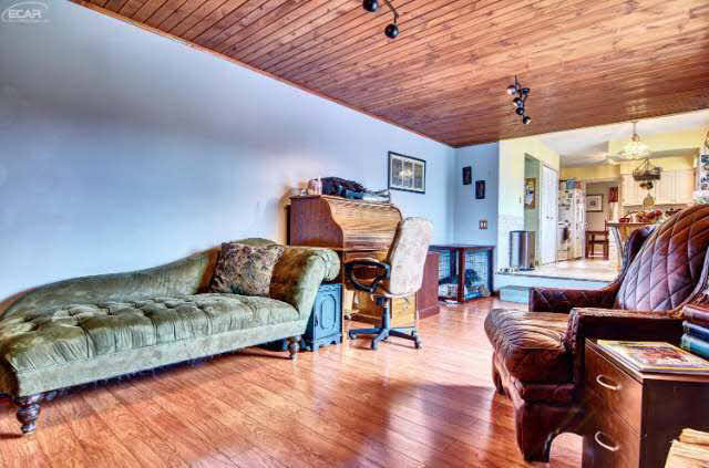 8408 Ridge Road Goodrich, MI 48438 - Photo 46 of 54 21113272-51.JPG