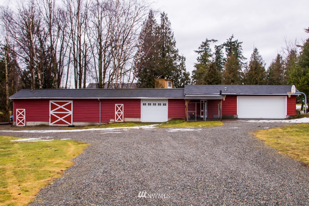 7981 Emery Road Lynden, WA 98264 - Photo 22 of 25