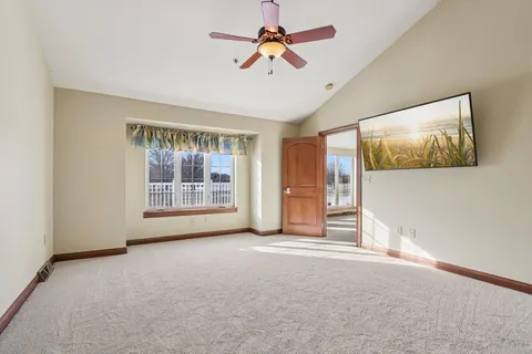 $569,900 | 4041 South Fohr Drive, New Berlin, WI 53151