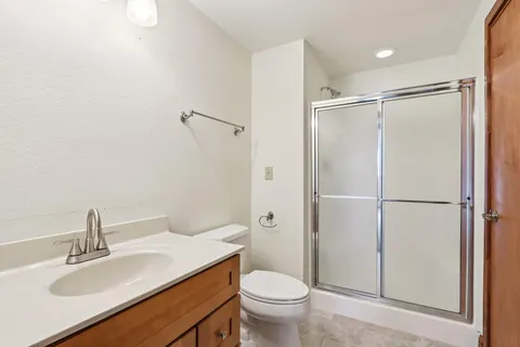 $569,900 | 4041 South Fohr Drive, New Berlin, WI 53151