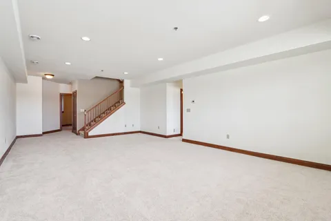 $569,900 | 4041 South Fohr Drive, New Berlin, WI 53151