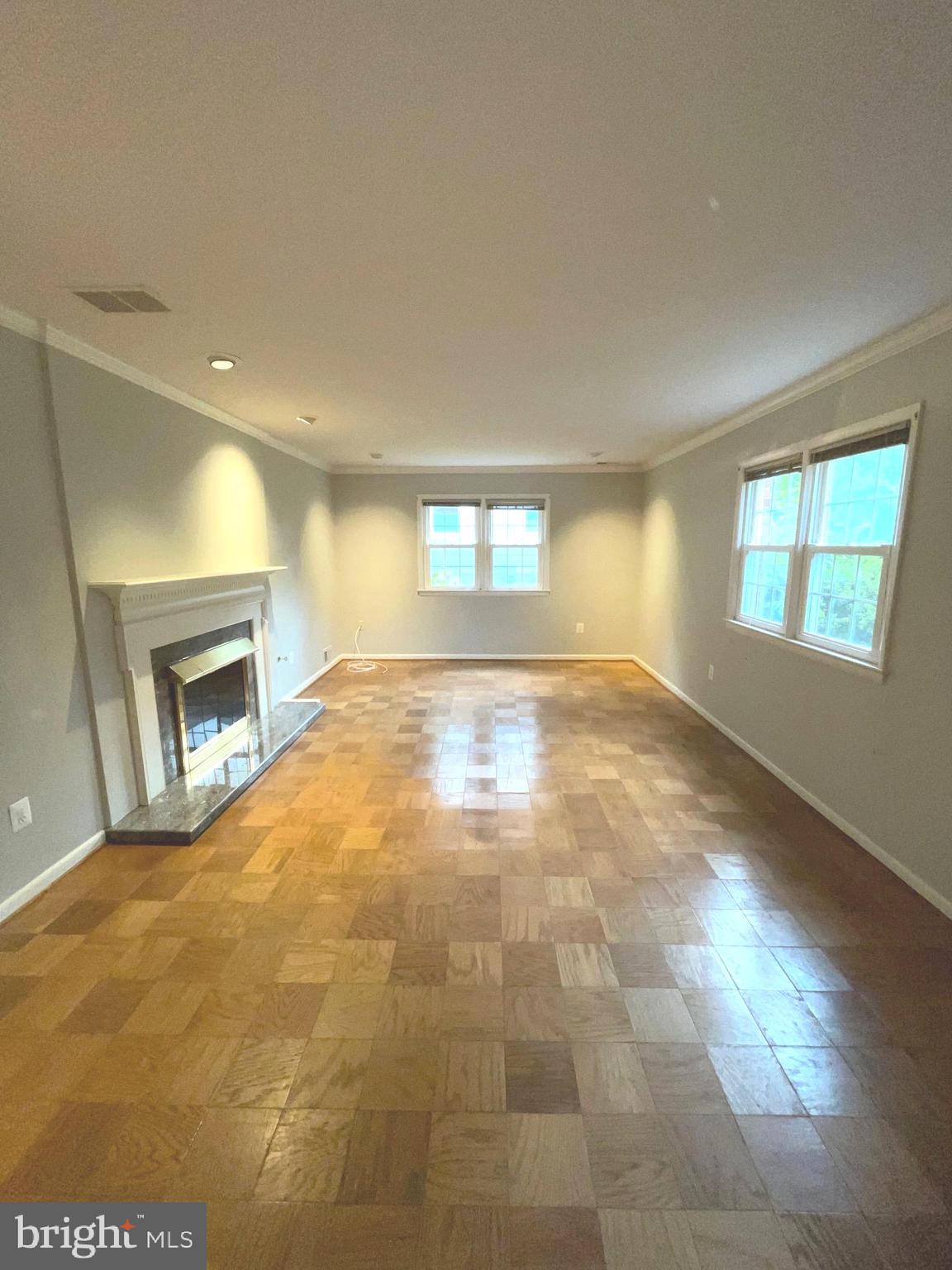 6933 Tyndale Street McLean, VA 22101 - Photo 5 of 28