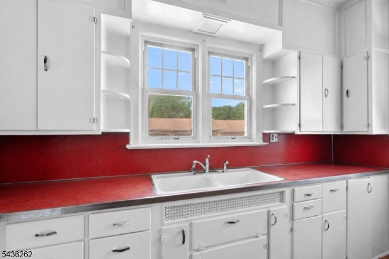 5514 Berkshire Valley Road Oak Ridge, NJ 07438 - Photo 12 of 36