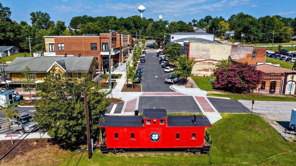 5404 Falling Branch Court Flowery Branch, GA 30542 - Photo 49 of 80