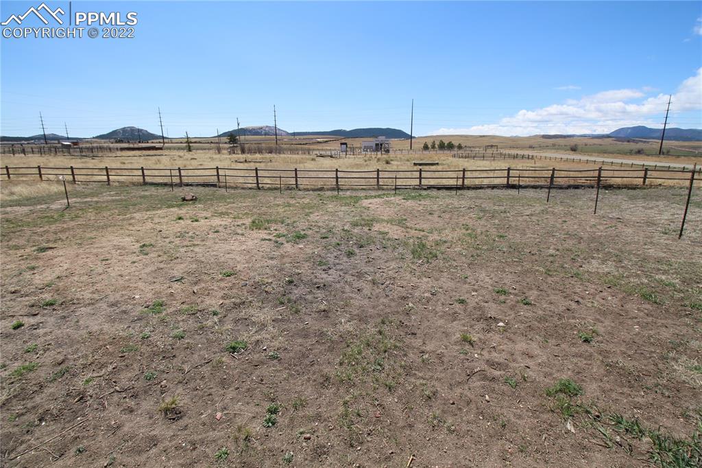 1526 Noe Road Larkspur, CO 80118 - Photo 28 of 29 a view of outdoor space and mountain view