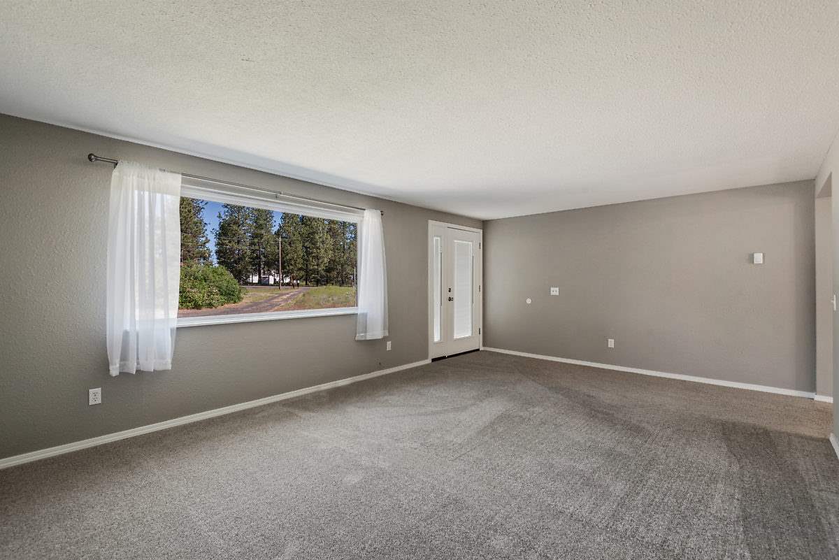 26115 West Tucker Prairie Road Cheney, WA 99004 - Photo 2 of 20