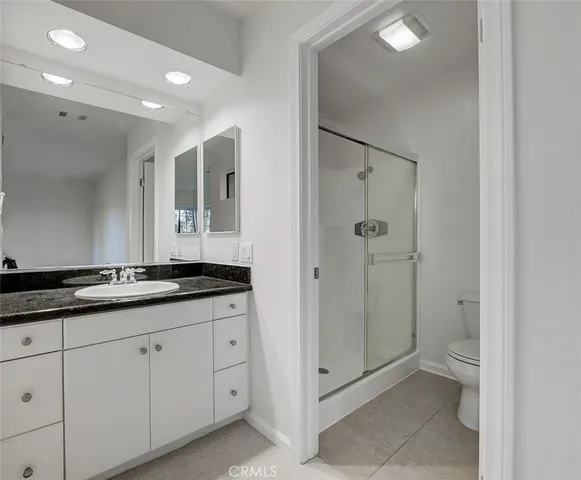 $3,000 | 25581 Indian Hill Lane, Unit E, Laguna Hills, CA 92653