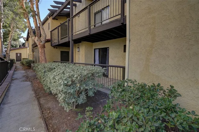 $3,000 | 25581 Indian Hill Lane, Unit E, Laguna Hills, CA 92653