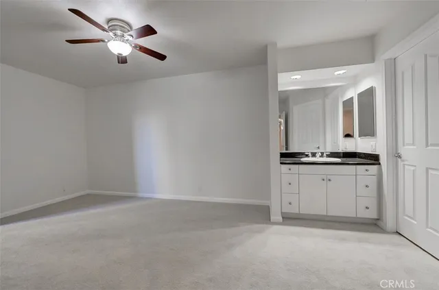 $3,000 | 25581 Indian Hill Lane, Unit E, Laguna Hills, CA 92653