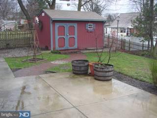69 Seckelpear Road Levittown, PA 19056 - Photo 4 of 6 Gallery Image 4