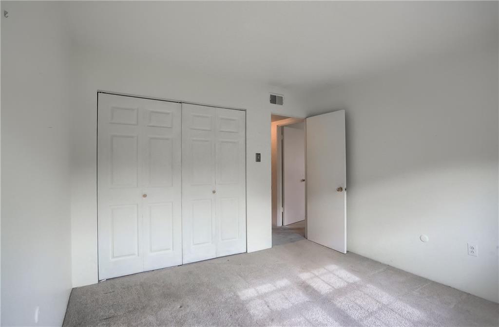 209 Coraopolis Road, Unit 10 Coraopolis, PA 15108 - Photo 16 of 24 Gallery Image 16