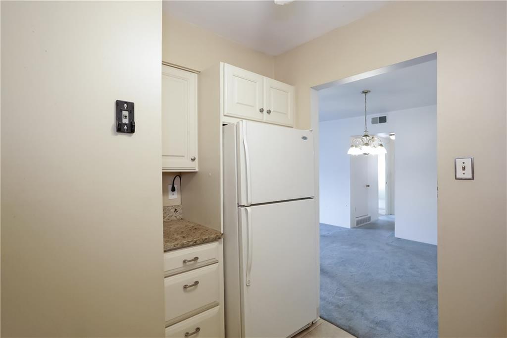 209 Coraopolis Road, Unit 10 Coraopolis, PA 15108 - Photo 10 of 24 Gallery Image 10