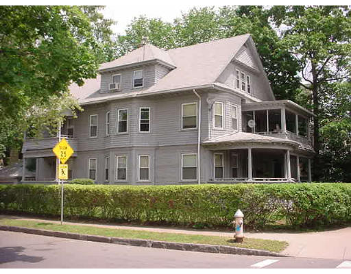 420 Sumner Avenue Springfield, MA 01108 - Photo 1 of 24 Gallery Image 1