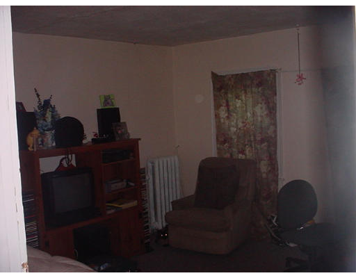 420 Sumner Avenue Springfield, MA 01108 - Photo 17 of 24 Gallery Image 17