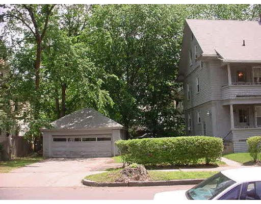 420 Sumner Avenue Springfield, MA 01108 - Photo 2 of 24 Gallery Image 2
