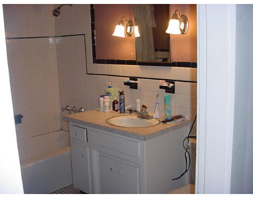 420 Sumner Avenue Springfield, MA 01108 - Photo 21 of 24 Gallery Image 21
