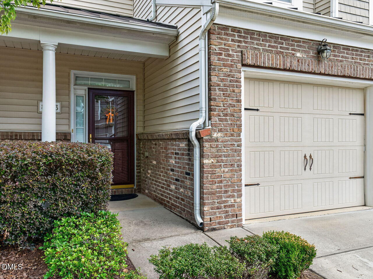 8203 Yaxley Hall Drive Raleigh, NC 27616 - Photo 3 of 37