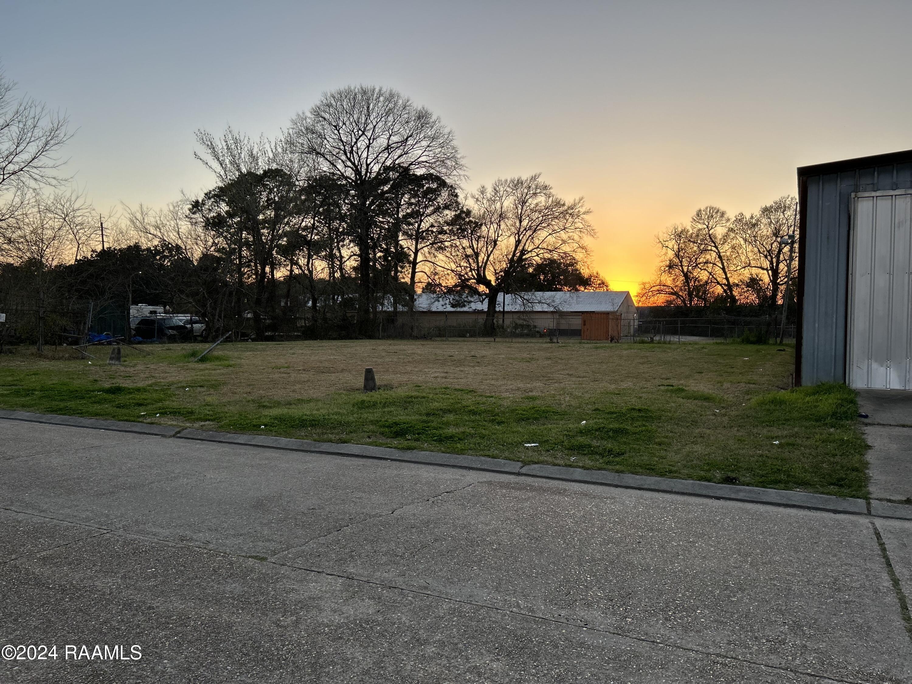 123 Crown Street Lafayette, LA 70506 - Photo 3 of 3 IMG_0306