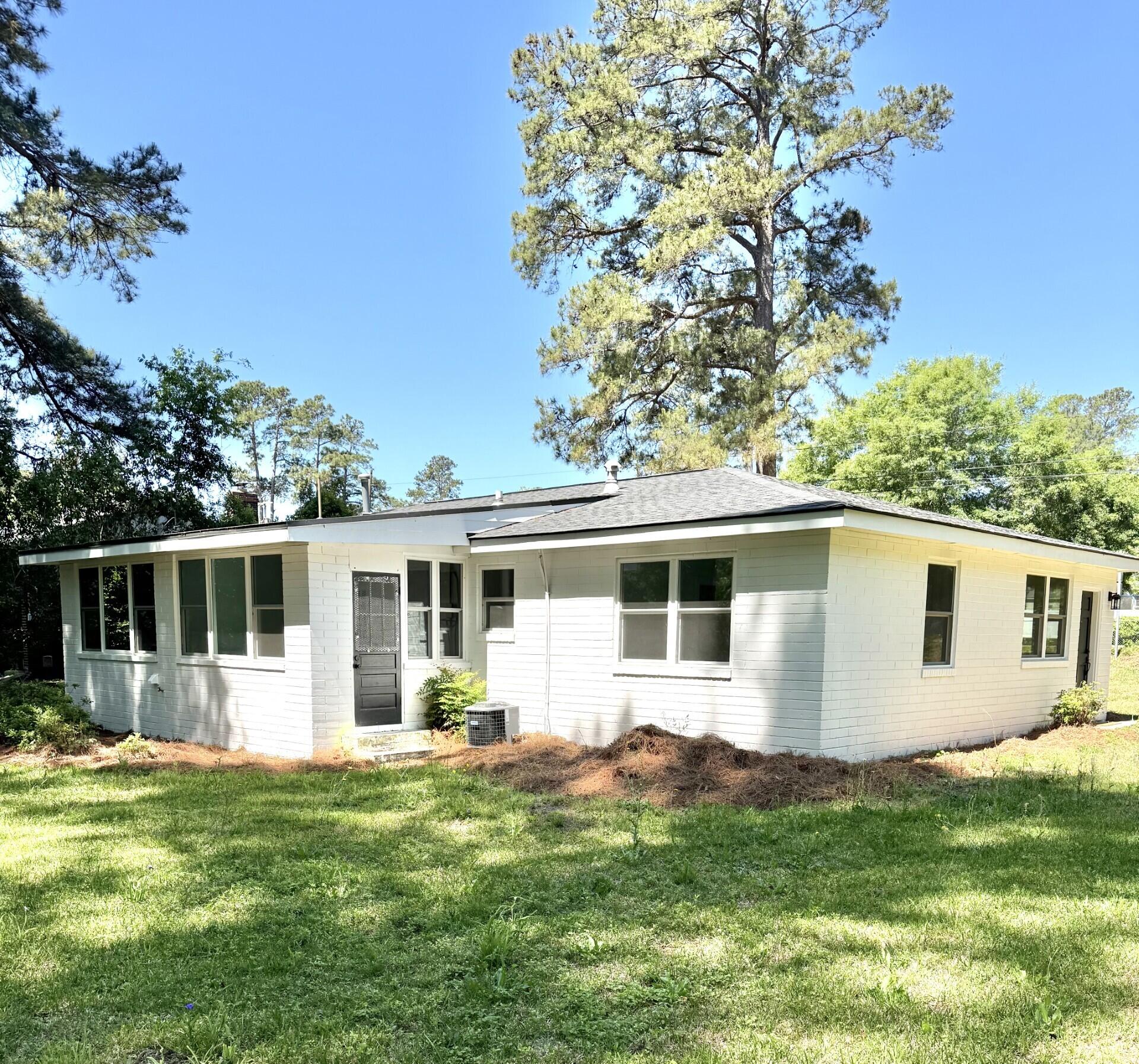 944 State Rd S-38-244 Orangeburg, SC 29115 - Photo 2 of 33 d5b84c8f-a6b7-432f-bc9a-823eaf62b688