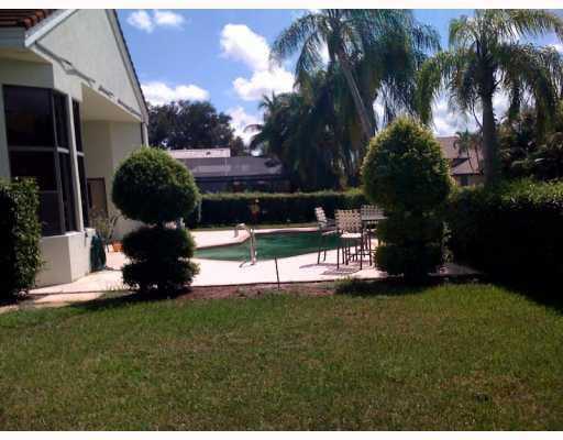 2270 Rabbit Hollowe Circle Delray Beach, FL 33445 - Photo 3 of 10 Additional Photo