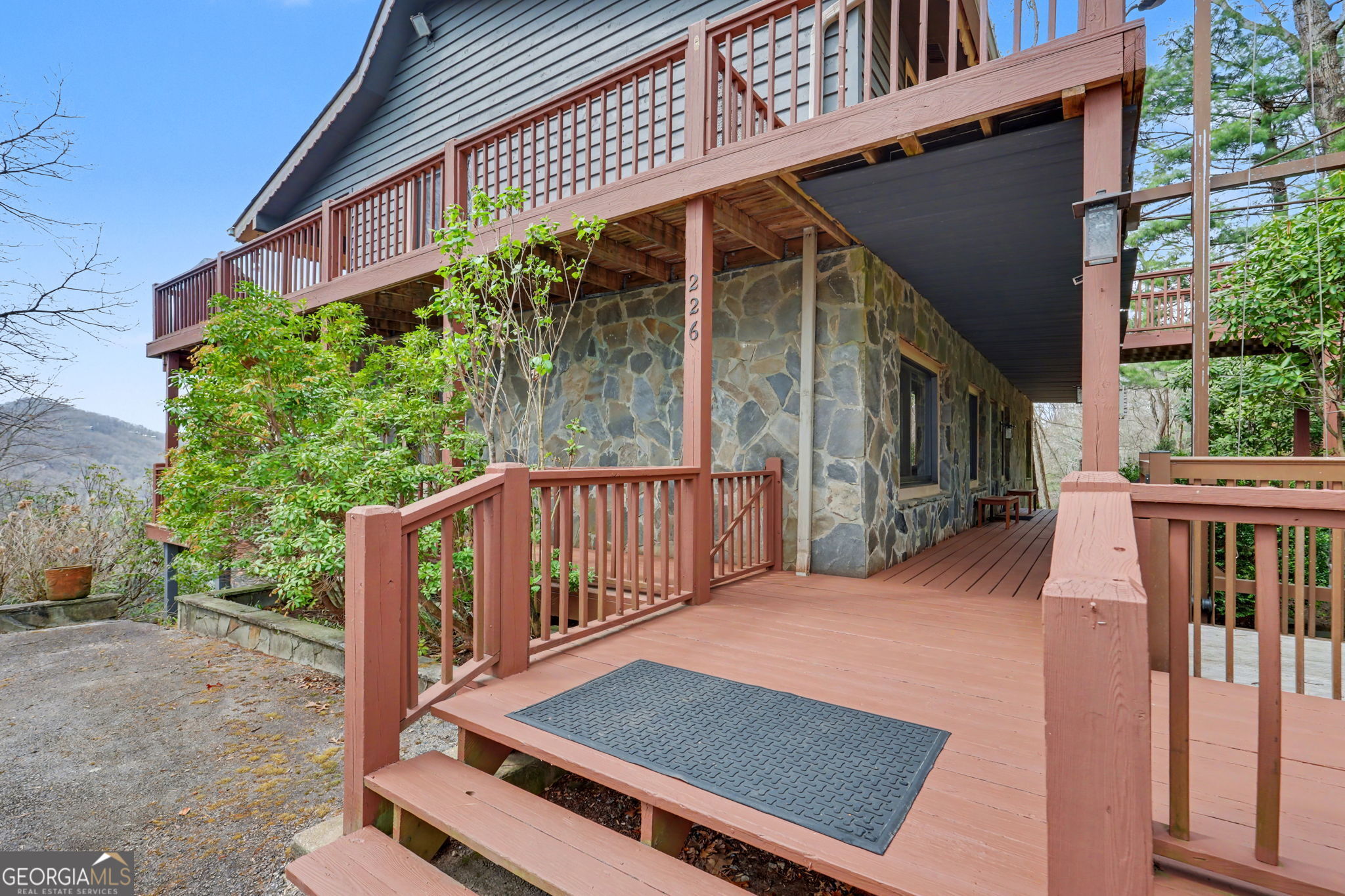 226 Moon Ridge Drive Dillard, GA 30537 - Photo 6 of 105