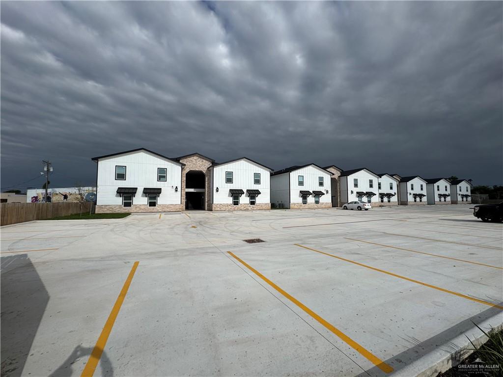 800 Ragland Road, Unit 10 Mission, TX 78572 - Photo 2 of 13