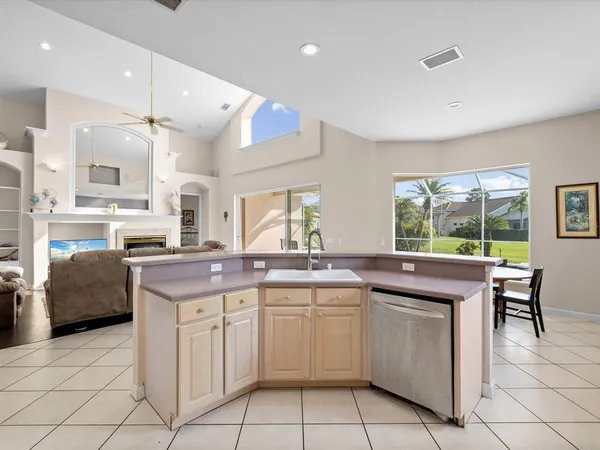 $1,099,000 | 7730 Aralia Way, Seminole, FL 33777