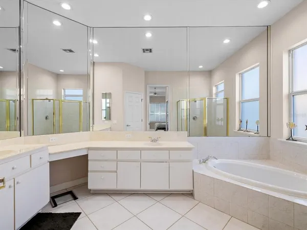 $1,099,000 | 7730 Aralia Way, Seminole, FL 33777