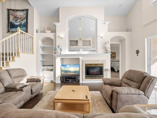 $1,099,000 | 7730 Aralia Way, Seminole, FL 33777