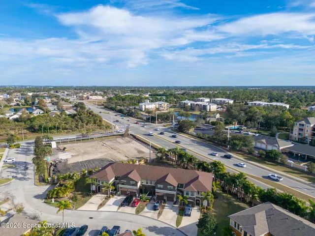 $304,999 | 1315 Lara Circle, Unit 102, Rockledge, FL 32955