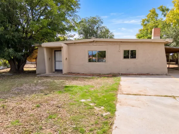 $270,000 | 1817 Corte Eduardo Street Southwest, Albuquerque, NM 87105