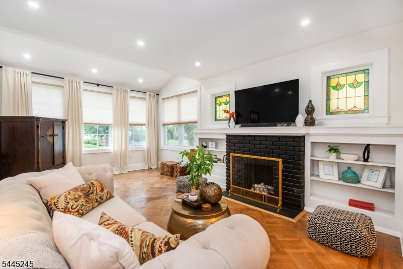 210 Jacoby Street Maplewood, NJ 07040 - Photo 2 of 24