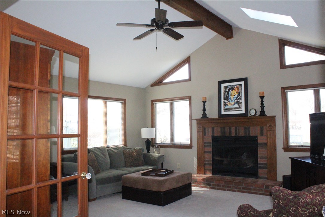 37181 Reeves Road Eastlake, OH 44095 - Photo 2 of 25 Gallery Image 2