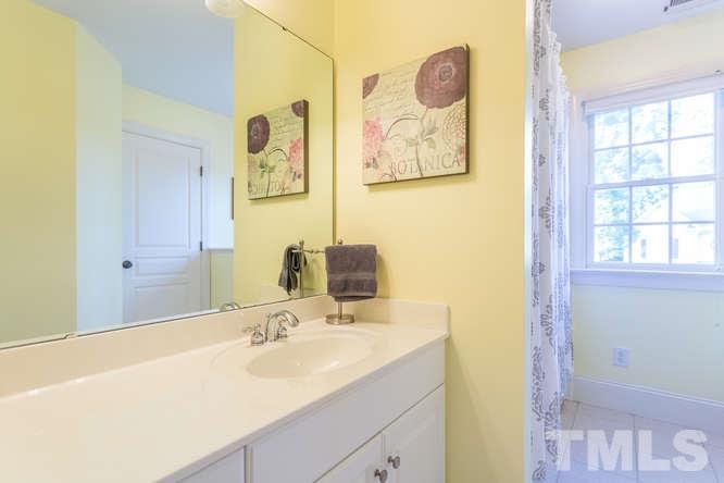 2006 Dunforest Court Raleigh, NC 27614 - Photo 18 of 25 Gallery Image 18