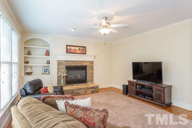 2006 Dunforest Court Raleigh, NC 27614 - Photo 10 of 25 Gallery Image 10