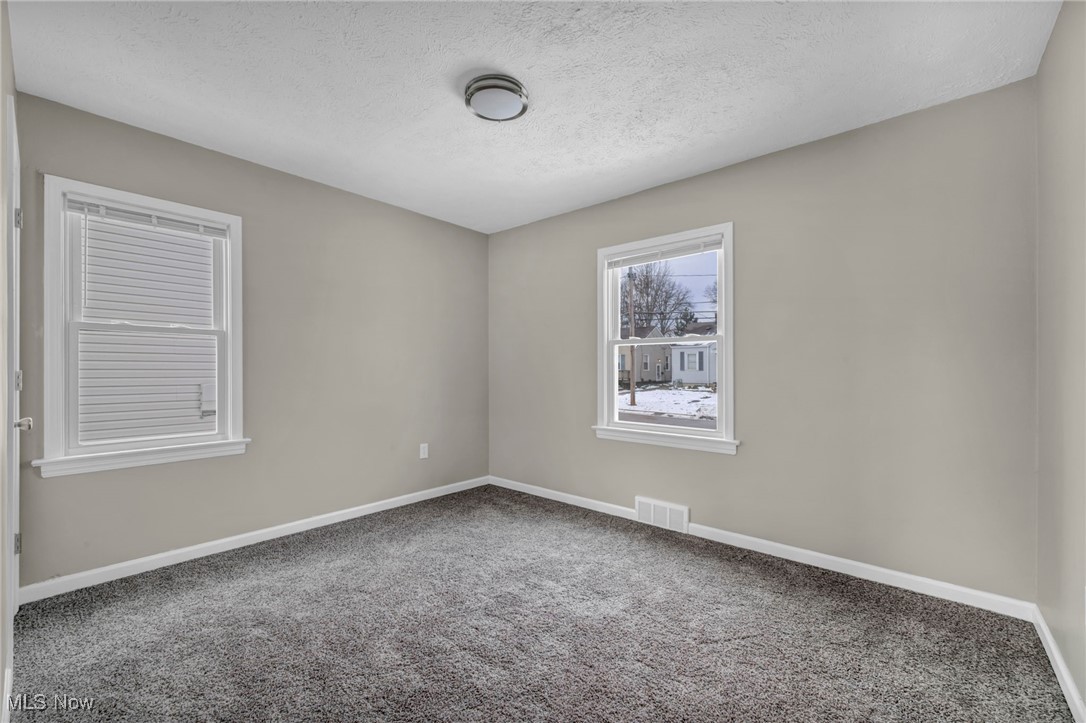 1677 Mapledale Road Wickliffe, OH 44092 - Photo 10 of 22