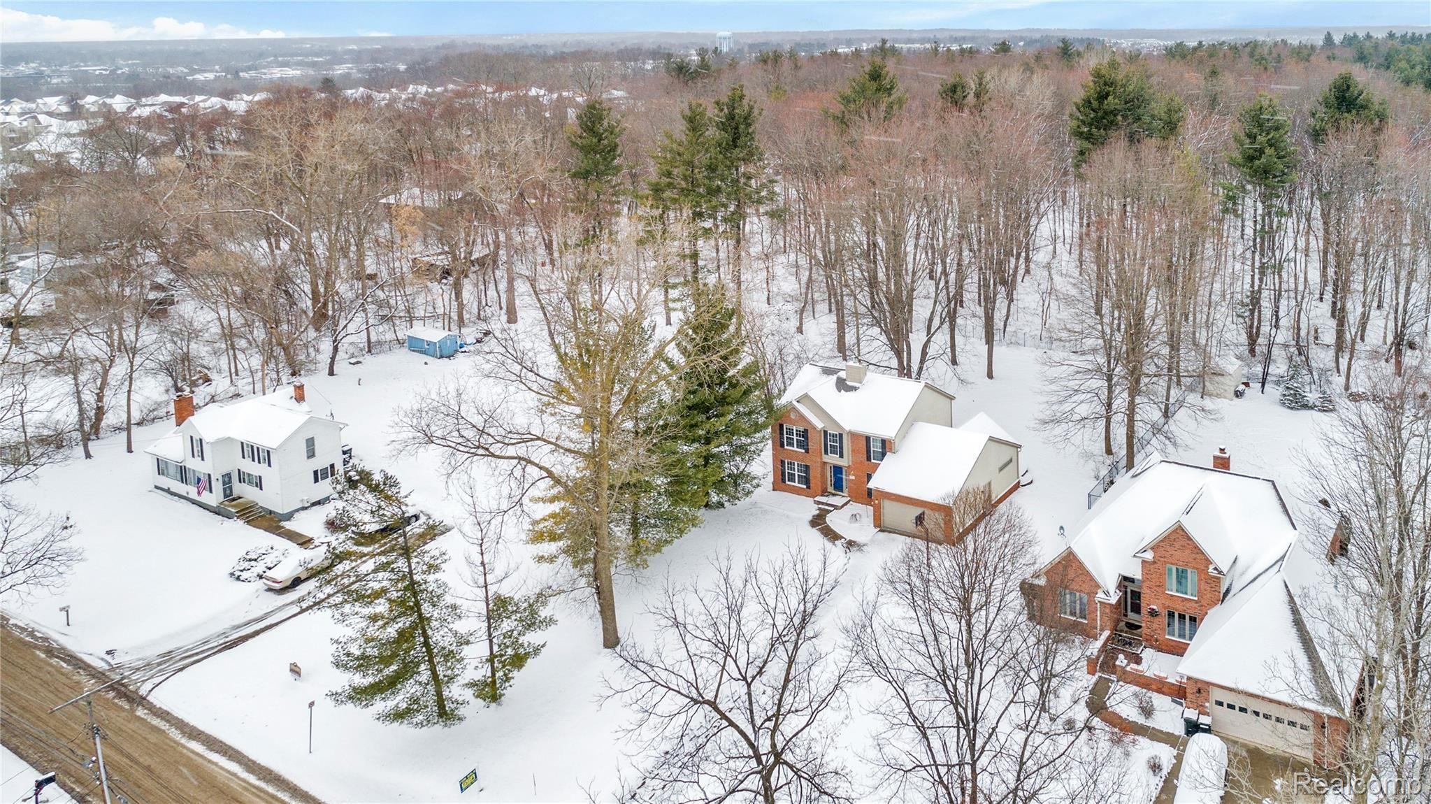 1099 Bloomer Road Rochester, MI 48307 - Photo 17 of 49 1099 Bloomer Rd - HD Drone Photography-2.jpg