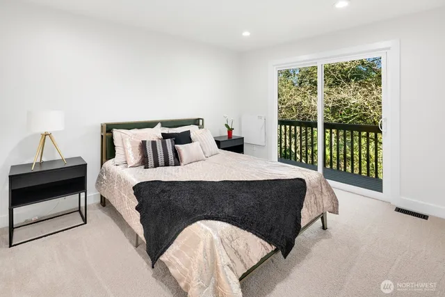 $1,099,000 | 23327 19th Place West, Bothell, WA 98021