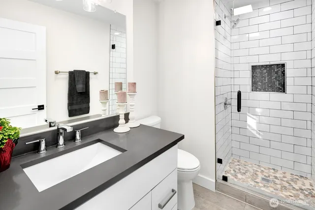 $1,099,000 | 23327 19th Place West, Bothell, WA 98021